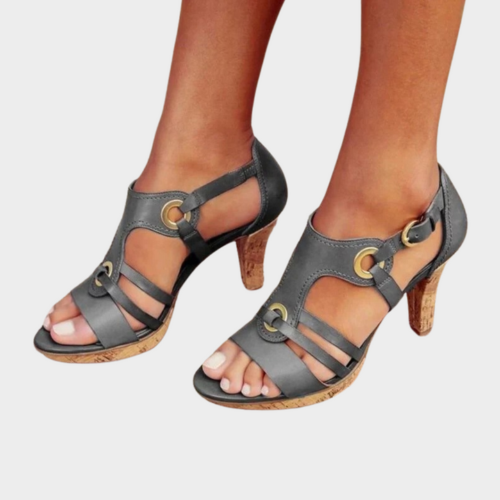 SASHA | CHIC HEELS SANDLAS