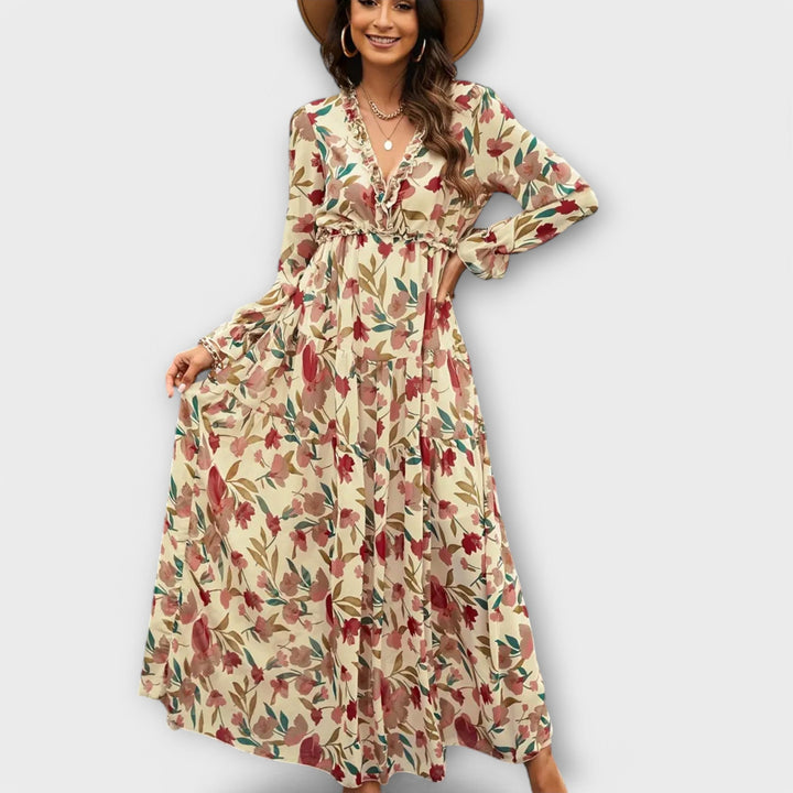 CIRILLA | FLOWY FLORAL MAXI DRESS