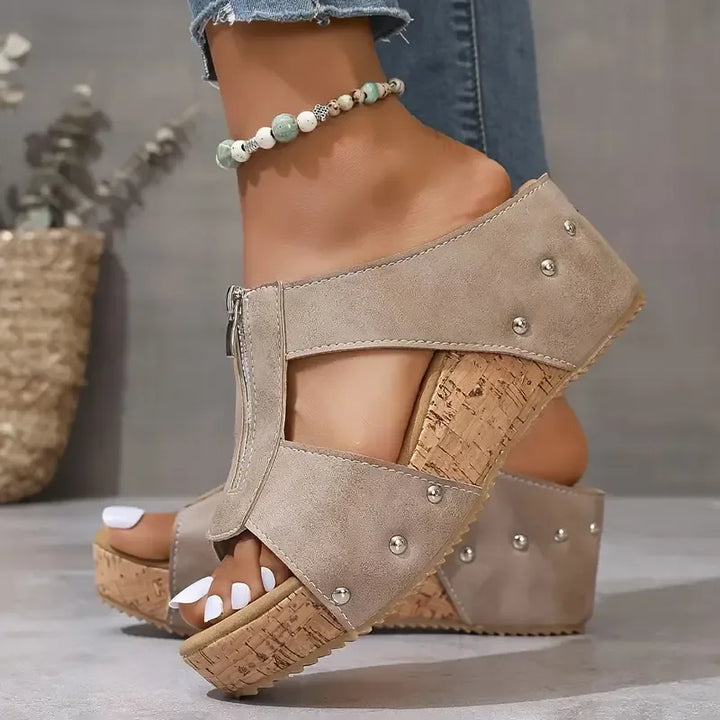 ZIA | CHIC ORTHOPEDIC SANDALS