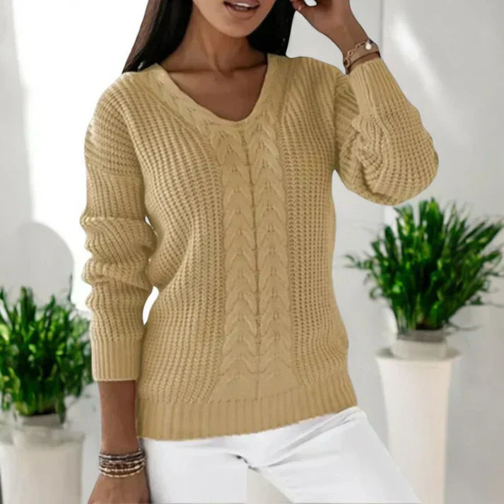 Alyssa - Cozy Cable Knit Sweater