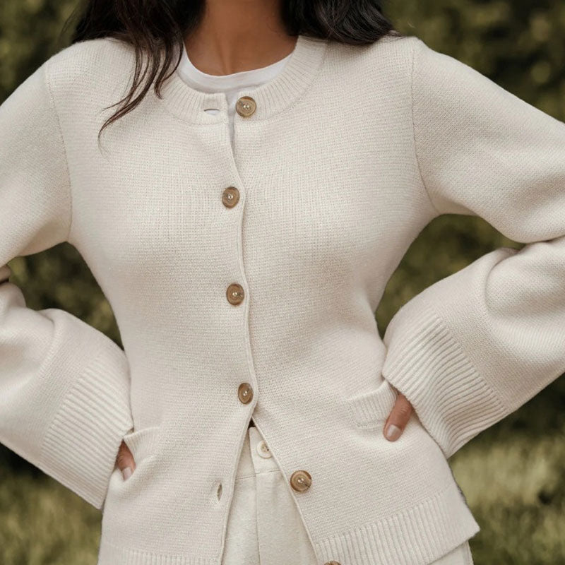 Soliel - Classic Buttoned Cardigan