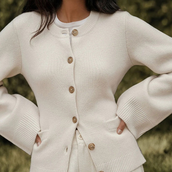 Soliel - Classic Buttoned Cardigan