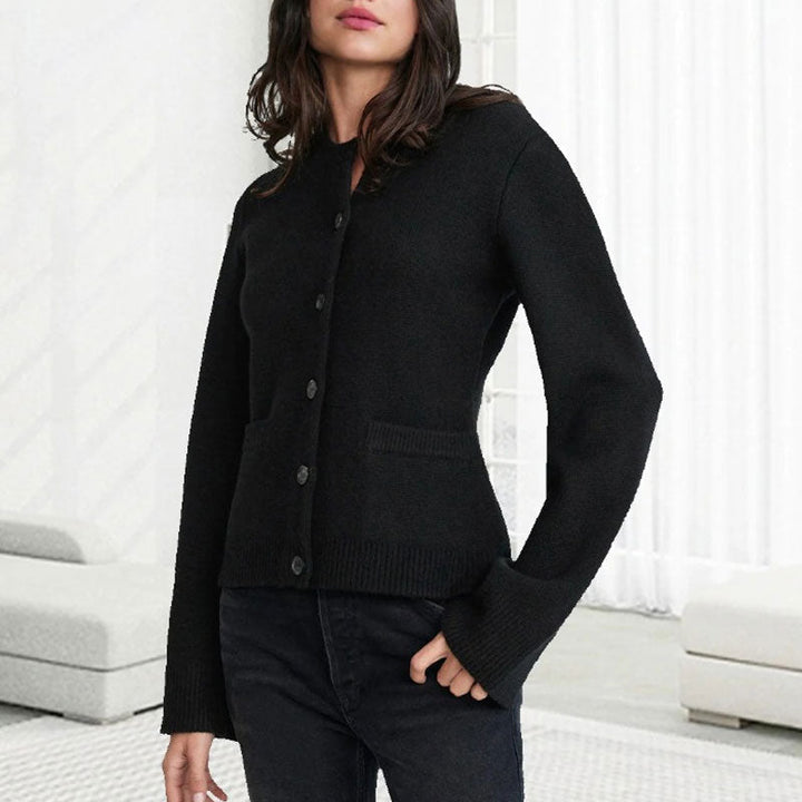 Soliel - Classic Buttoned Cardigan