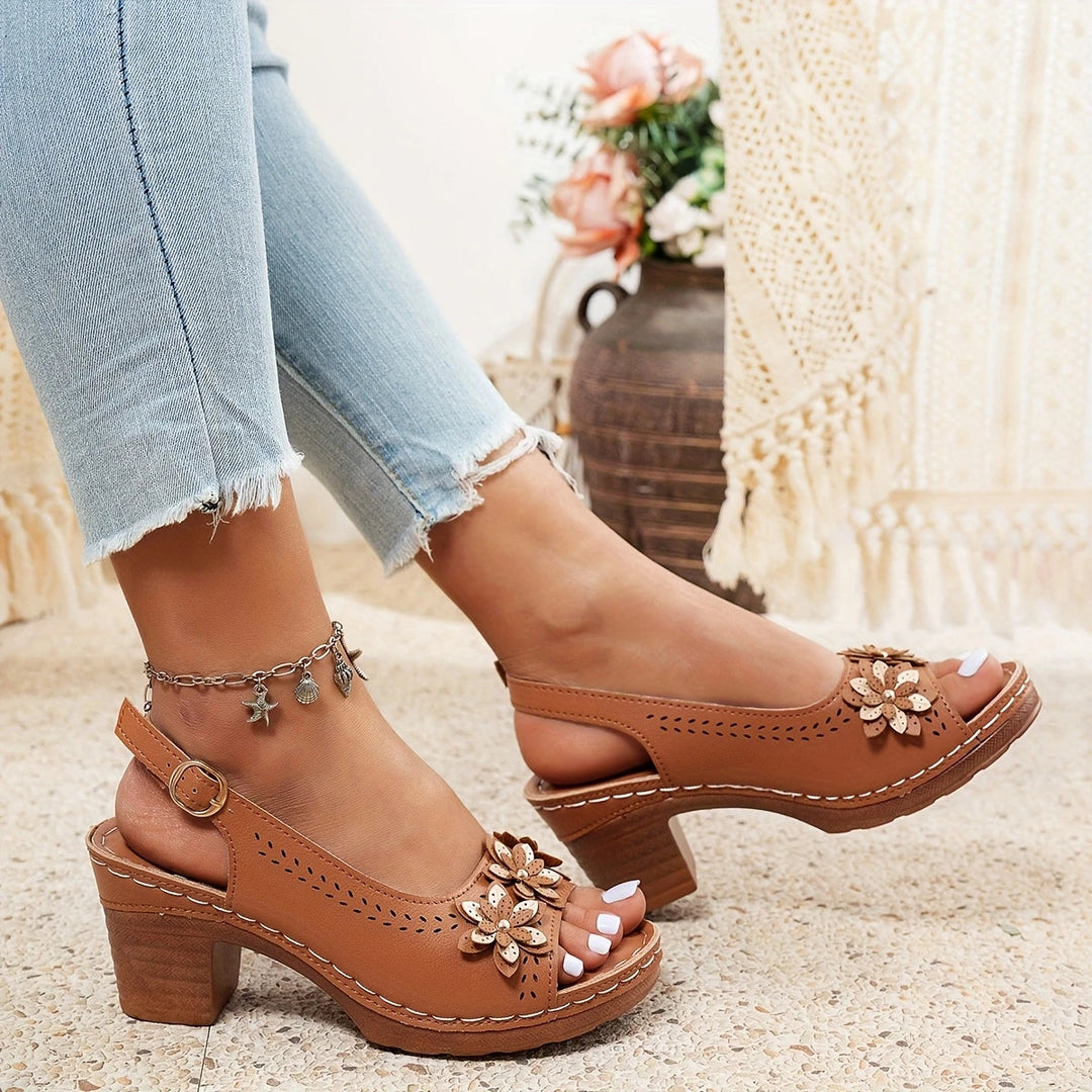 DIANA | STYLISH THICK HEELS SANDALS